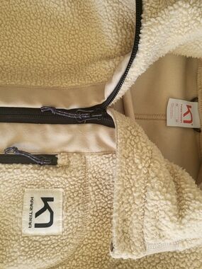 Kari Traa Cream Sherpa Zip-Up Jacket